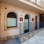 Borgo Medievale Guest house 3*