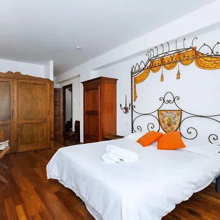 Borgo Medievale 3* Castelmola